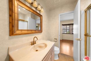 Condominium, 22049 Oxnard st, Woodland Hills, CA 91367 - 21