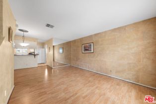 Condominium, 22049 Oxnard st, Woodland Hills, CA 91367 - 6