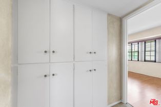 Condominium, 22049 Oxnard st, Woodland Hills, CA 91367 - 25