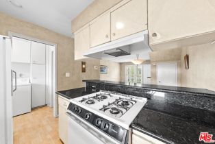 Condominium, 22049 Oxnard st, Woodland Hills, CA 91367 - 12