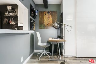 Condominium, 5460 White Oak ave, Encino, CA 91316 - 7