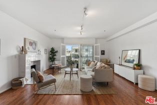 Condominium, 1871 Greenfield ave, Westwood, CA 90025 - 9