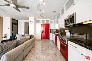 Townhouse, 3007 Ocean Front walk, Venice, CA 90291 - 7