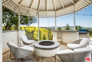 Single Family Residence, 26024 Farmfield rd, Calabasas, CA 91302 - 4