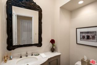 Single Family Residence, 444 Loring ave, Westwood, CA 90024 - 12