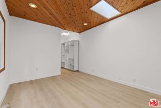 , 2730 2nd st, Santa Monica, CA 90405 - 24