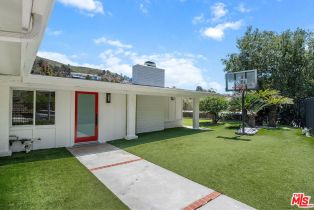 Residential Lease, 1300 Bienveneda Ave, Pacific Palisades, CA  Pacific Palisades, CA 90272