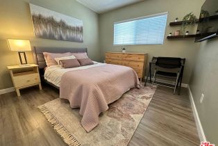 , 2521 Abbot Kinney blvd, Venice, CA 90291 - 16