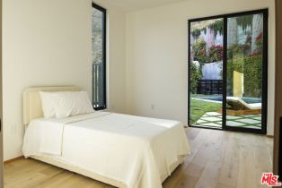 , 3755 Camino De La Cumbre, Sherman Oaks, CA 91423 - 16