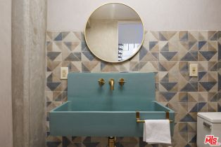 , 3755 Camino De La Cumbre, Sherman Oaks, CA 91423 - 22