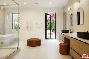 , 3755 Camino De La Cumbre, Sherman Oaks, CA 91423 - 13