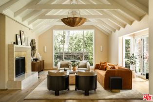 Single Family Residence, 2627 Benedict Canyon dr, Beverly Hills, CA 90210 - 2