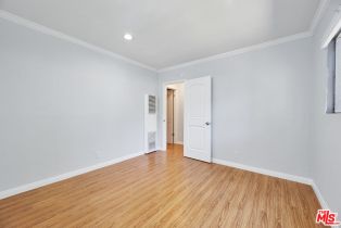 , 2636 Kansas ave, Santa Monica, CA 90404 - 8