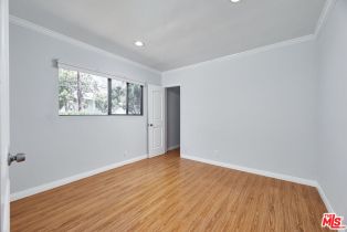 , 2636 Kansas ave, Santa Monica, CA 90404 - 7