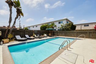 , 2636 Kansas ave, Santa Monica, CA 90404 - 10