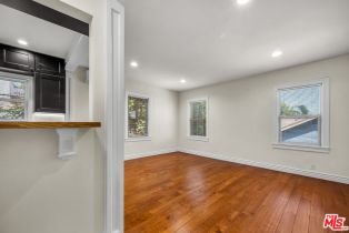 , 947 Hilldale ave, West Hollywood , CA 90069 - 4