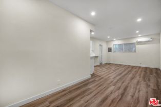 , 945 Hilldale ave, West Hollywood , CA 90069 - 3