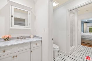 Single Family Residence, 15631 Meadowgate rd, Encino, CA 91436 - 37