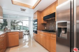 Condominium, 13600 Marina Pointe dr, Marina Del Rey, CA 90292 - 13