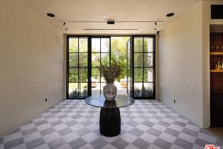 Single Family Residence, 19171 Wells dr, Tarzana, CA 91356 - 26