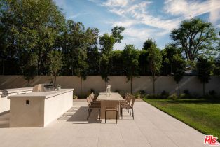 Single Family Residence, 19171 Wells dr, Tarzana, CA 91356 - 20