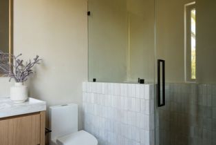 Single Family Residence, 19171 Wells dr, Tarzana, CA 91356 - 72