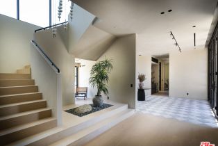 Single Family Residence, 19171 Wells dr, Tarzana, CA 91356 - 25