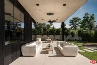 Single Family Residence, 19171 Wells dr, Tarzana, CA 91356 - 19