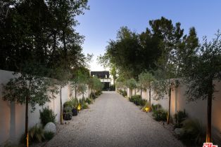 Single Family Residence, 19171 Wells dr, Tarzana, CA 91356 - 3