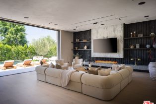 Single Family Residence, 19171 Wells dr, Tarzana, CA 91356 - 32