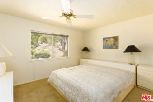 Single Family Residence, 4996 Llano dr, Woodland Hills, CA 91364 - 16