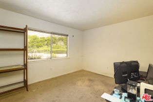 Single Family Residence, 4996 Llano dr, Woodland Hills, CA 91364 - 17