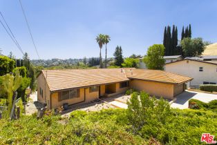 Single Family Residence, 4996 Llano dr, Woodland Hills, CA 91364 - 5