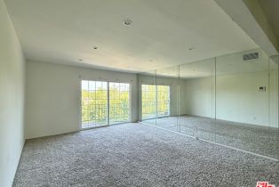 , 5460 White Oak ave, Encino, CA 91316 - 2