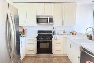 Single Family Residence, 12366 Laurel Terrace dr, Studio City, CA 91604 - 10