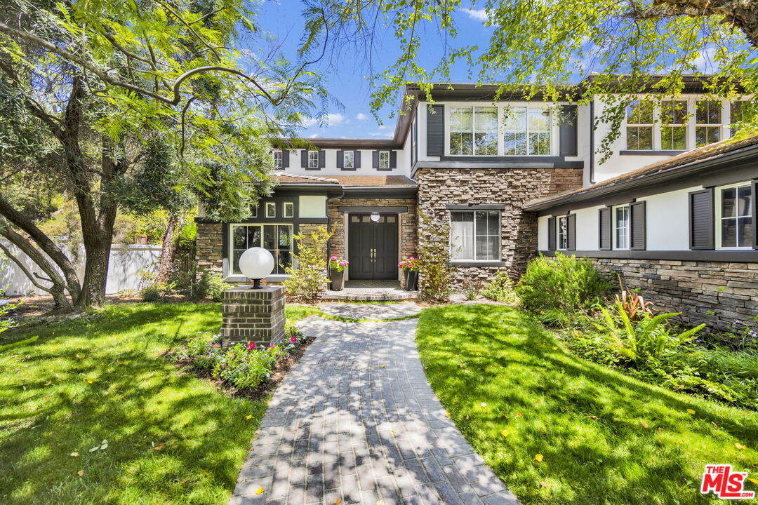 Single Family Residence, 23473 Palm dr, Calabasas, CA 91302 - 1