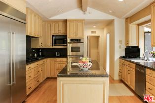 , 1079 MARILYN dr, Beverly Hills, CA 90210 - 7