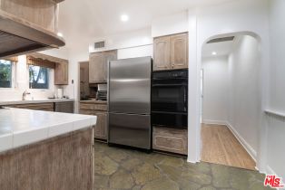 Single Family Residence, 9037 Elevado st, West Hollywood , CA 90069 - 50