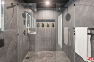 , 3350 Virginia ave, Santa Monica, CA 90404 - 14