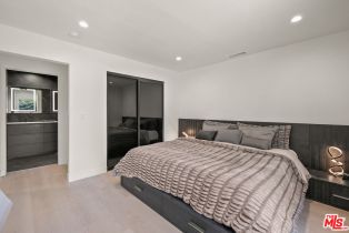 , 3350 Virginia ave, Santa Monica, CA 90404 - 12