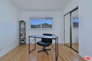 Single Family Residence, 2107 Rockdale ave, Simi Valley, CA 93063 - 41