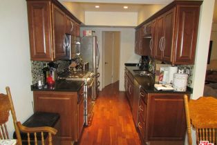 , 10645 Wilshire blvd, Westwood, CA 90024 - 8