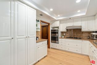 Condominium, 9249 Burton way, Beverly Hills, CA 90210 - 11