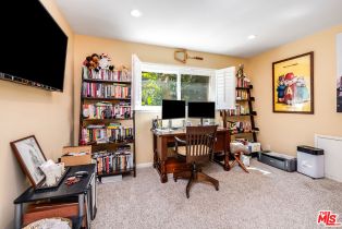 Single Family Residence, 17121 Escalon dr, Encino, CA 91436 - 16