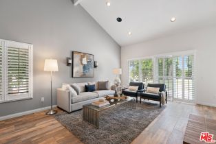 Single Family Residence, 12320 Nugent dr, Granada Hills, CA 91344 - 2