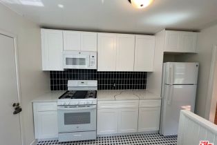 , 1024 Gardner st, West Hollywood , CA 90046 - 6