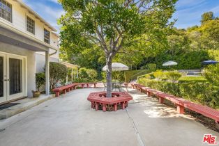 Single Family Residence, 3734 Longridge ave, Sherman Oaks, CA 91423 - 47