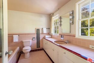 Single Family Residence, 3734 Longridge ave, Sherman Oaks, CA 91423 - 43