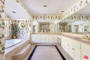 Single Family Residence, 3734 Longridge ave, Sherman Oaks, CA 91423 - 37