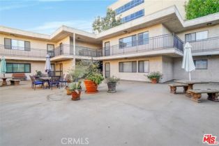 Condominium, 5003 Tilden ave, Sherman Oaks, CA 91423 - 23